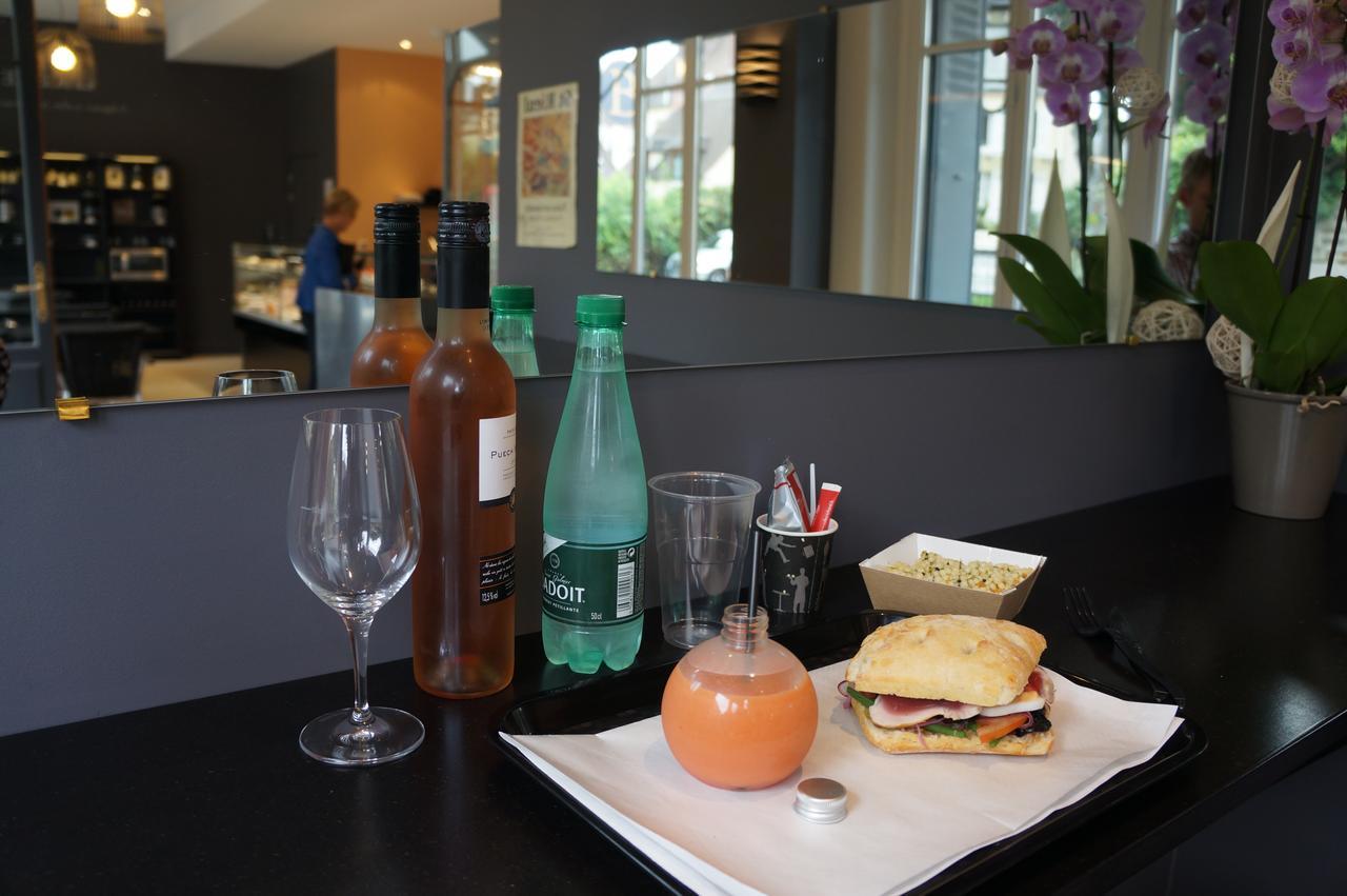 סנליס Logis Hotel - Le Petit Bellon מראה חיצוני תמונה